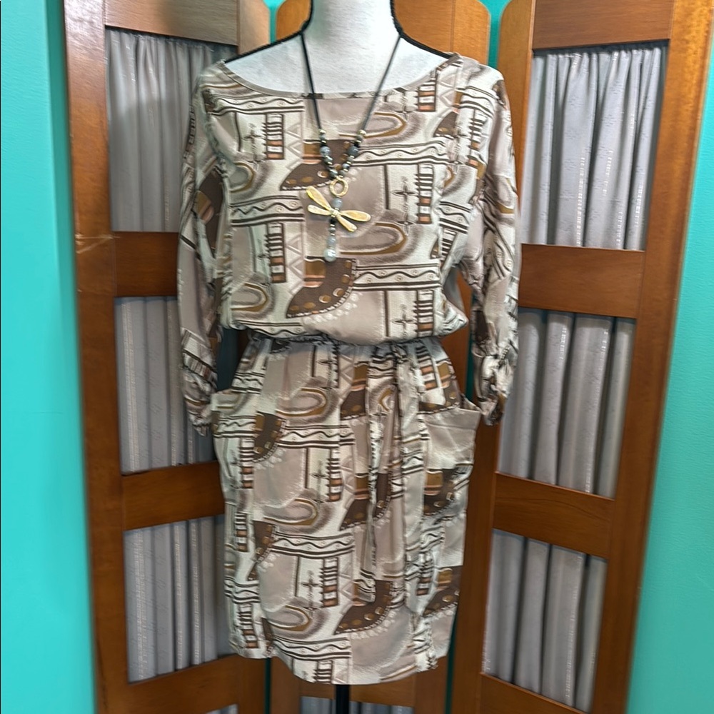 Peppermint Geometric Print Dress with Belt